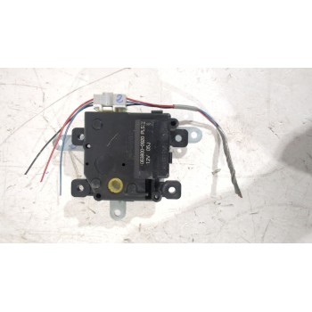 Recambio de motor apertura trampillas para toyota auris (_e15_) 1.6 (zre151_) referencia OEM IAM 0638000920  