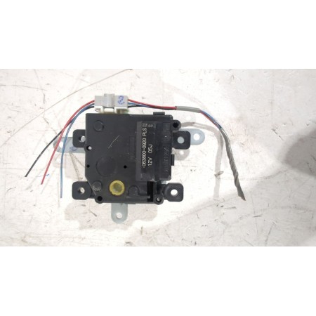 Recambio de motor apertura trampillas para toyota auris (_e15_) 1.6 (zre151_) referencia OEM IAM 0638000920  