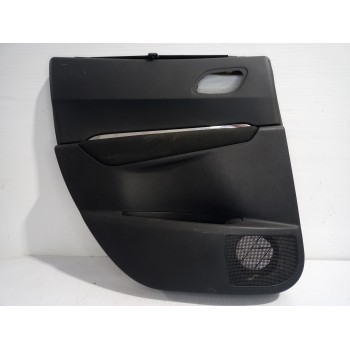 Recambio de guarnecido puerta trasera izquierda para peugeot 3008 style referencia OEM IAM 9683039177  