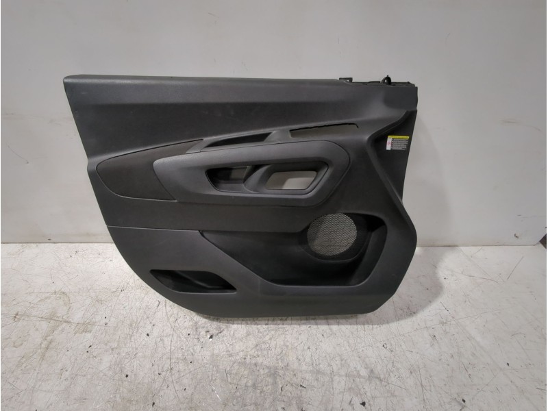 Recambio de guarnecido puerta delantera izquierda para peugeot rifter 1.5 bluehdi 100 referencia OEM IAM 9816791277  
