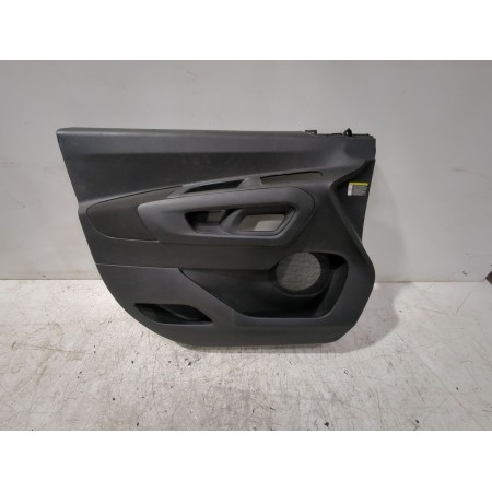 Recambio de guarnecido puerta delantera izquierda para peugeot rifter 1.5 bluehdi 100 referencia OEM IAM 9816791277  