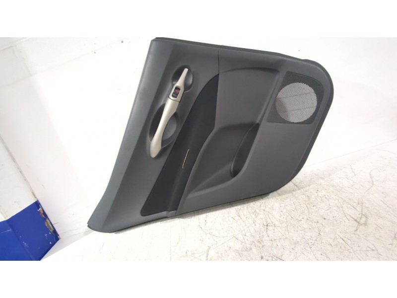 Recambio de guarnecido puerta trasera izquierda para toyota auris (_e15_) 1.6 (zre151_) referencia OEM IAM 67788X1F00  
