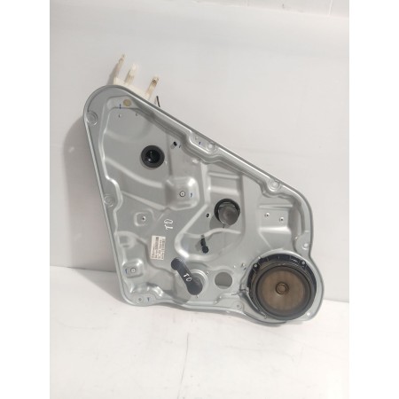 Recambio de elevalunas trasero derecho para kia cee´d hatchback (ed) 1.6 crdi 90 referencia OEM IAM 834811H010  