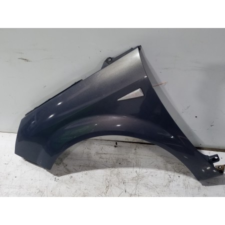 Recambio de aleta delantera izquierda para renault scenic ii authentique referencia OEM IAM 8200020568  