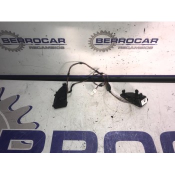 Recambio de mando volante para alfa romeo giulietta (191) 1.6 jtdm cat referencia OEM IAM 156091526  