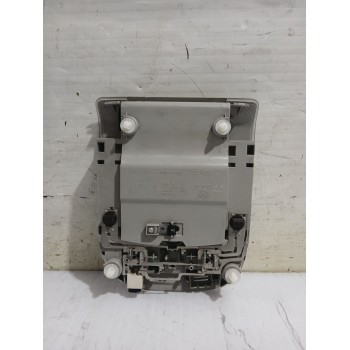 Recambio de luz interior para toyota auris (_e15_) 1.33 dual-vvti (nre150_) referencia OEM IAM 8126002100  