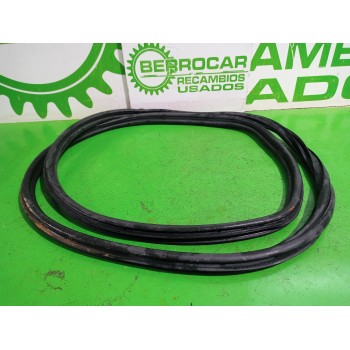 Recambio de goma contorno para opel corsa e expression referencia OEM IAM 13188927  
