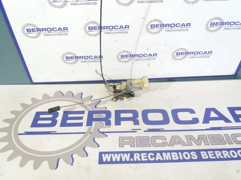 Recambio de cerraduras para toyota corolla (e12) 1.4 turbodiesel cat referencia OEM IAM 6903002161  