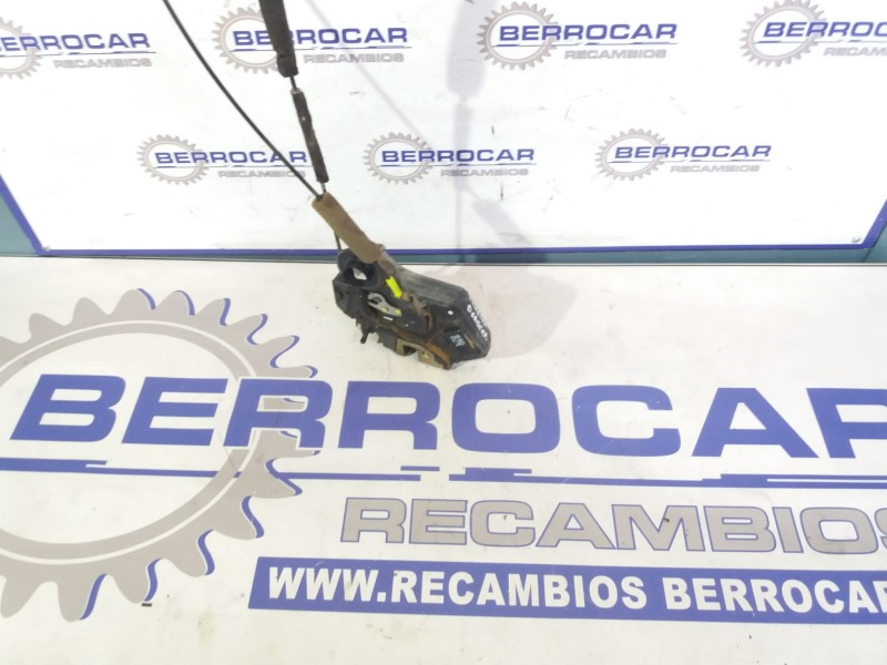 Recambio de cerraduras para toyota avensis berlina (t25) 1.8 16v cat referencia OEM IAM 6903002161  