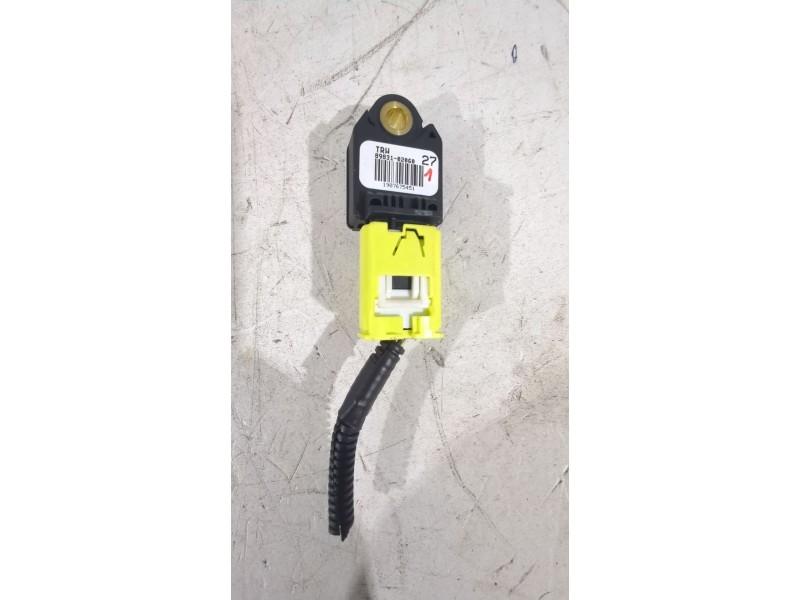 Recambio de sensor para toyota auris (_e15_) 1.6 (zre151_) referencia OEM IAM 8983102060  