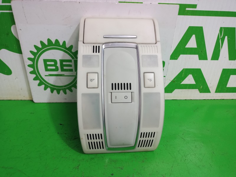 Recambio de luz interior para audi a6 berlina (4f2) 2.4 referencia OEM IAM 4F0947135N  