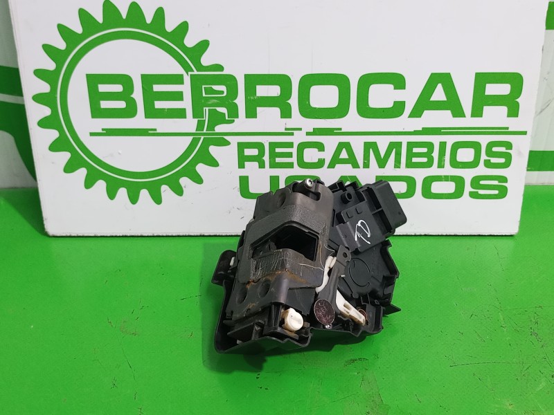 Recambio de cerradura puerta trasera derecha para ford s-max (ca1) 1.8 tdci cat referencia OEM IAM 6M2AR26412BA  