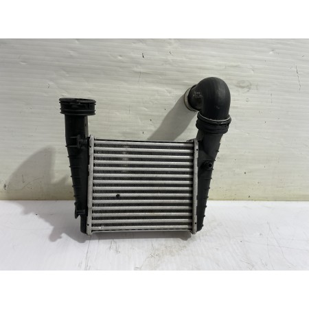 Recambio de intercooler para volkswagen passat berlina (3b3) advance referencia OEM IAM 8D0145805C  