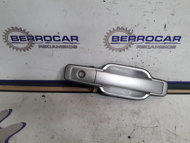 Recambio de maneta exterior delantera izquierda para ssangyong kyron 2.0 referencia OEM IAM 7245031000  