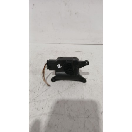 Recambio de motor apertura trampilla para lancia musa (350_) 1.4 (350.axf1a) referencia OEM IAM 0132801312  