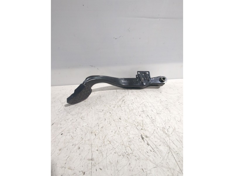 Recambio de pedal freno para volkswagen passat b5.5 (3b3) 1.9 tdi referencia OEM IAM 8D1721140B  
