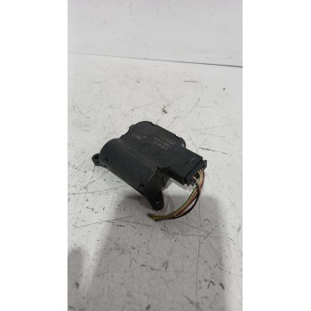 Recambio de motor apertura trampilla para lancia musa (350_) 1.4 (350.axf1a) referencia OEM IAM 0132801312  