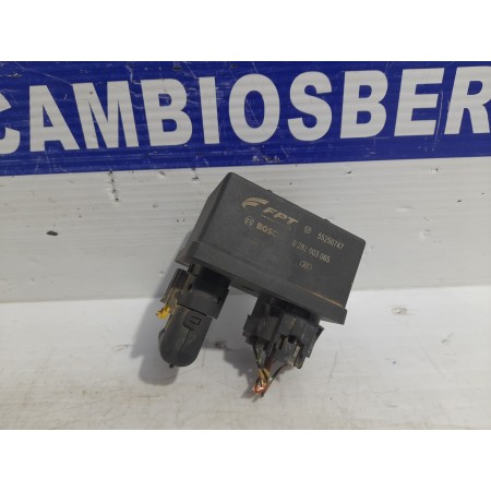 Recambio de caja precalentamiento para fiat doblo ii cargo (263) 1.3 16v m-jet cat referencia OEM IAM 0281003065  