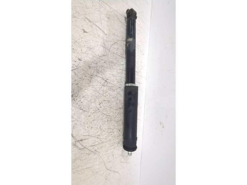 Recambio de amortiguador trasero izquierdo para toyota auris (_e15_) 1.6 (zre151_) referencia OEM IAM 4853002490  