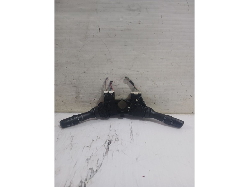 Recambio de mando multifuncion para toyota auris (_e15_) 1.33 dual-vvti (nre150_) referencia OEM IAM 8414002291  