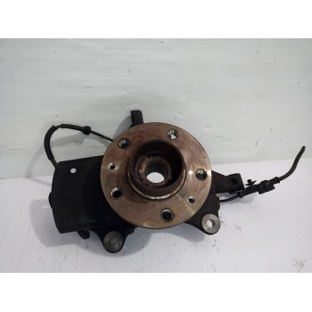 Recambio de mangueta delantera derecha para renault trafic furgón l1h1 2,7t referencia OEM IAM 400144570R  