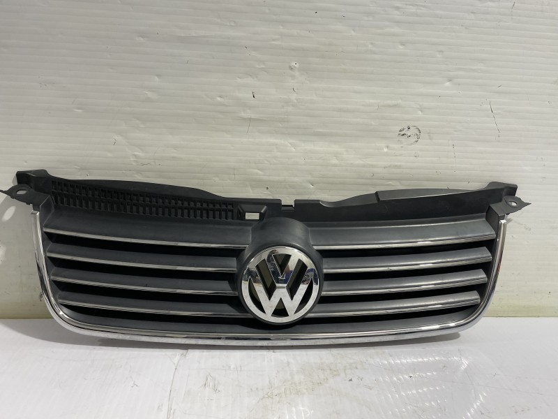 Recambio de rejilla delantera para volkswagen passat berlina (3b3) advance referencia OEM IAM 3B0853651L  