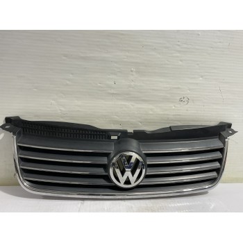 Recambio de rejilla delantera para volkswagen passat berlina (3b3) advance referencia OEM IAM 3B0853651L  