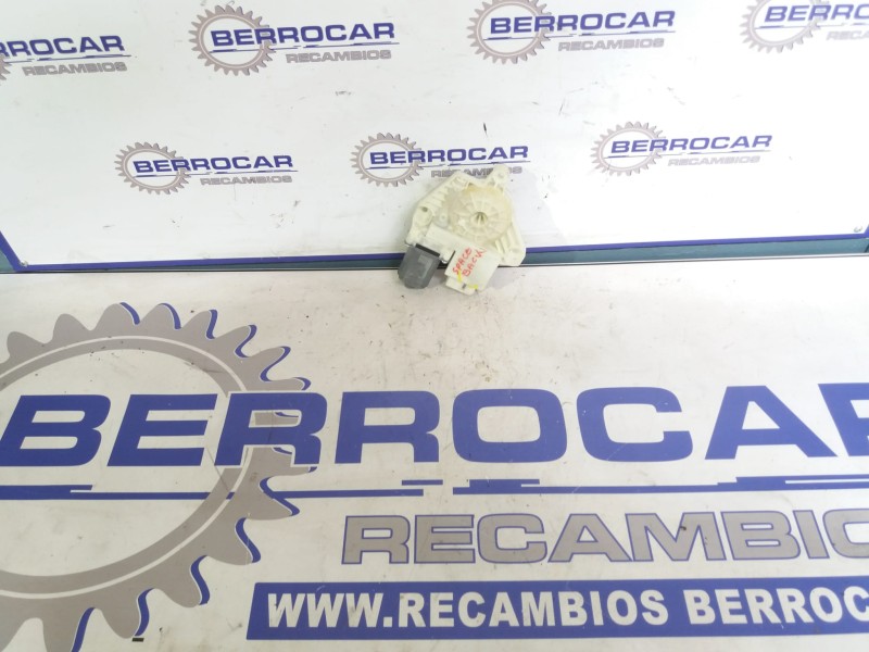 Recambio de motor elevalunas trasero derecho para skoda spaceback (5h) 1.6 tdi referencia OEM IAM 5JA959812  