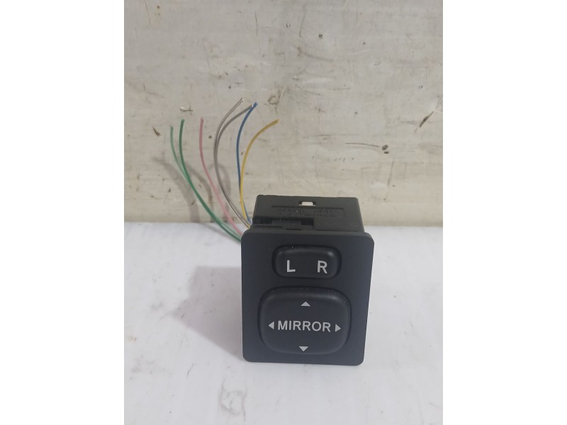 Recambio de mando retrovisor para toyota auris (_e15_) 1.33 dual-vvti (nre150_) referencia OEM IAM 848700F010  