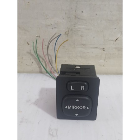 Recambio de mando retrovisor para toyota auris (_e15_) 1.33 dual-vvti (nre150_) referencia OEM IAM 848700F010  