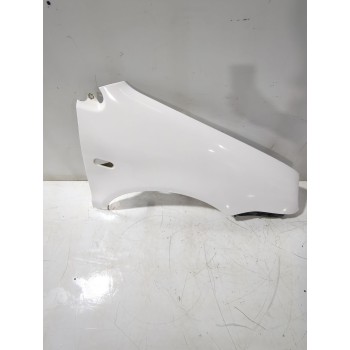 Recambio de aleta delantera derecha para volkswagen polo iv (9n_, 9a_) 1.9 sdi referencia OEM IAM 6Q0821106C  