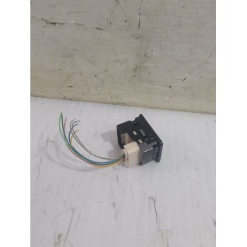 Recambio de mando retrovisor para toyota auris (_e15_) 1.33 dual-vvti (nre150_) referencia OEM IAM 848700F010  