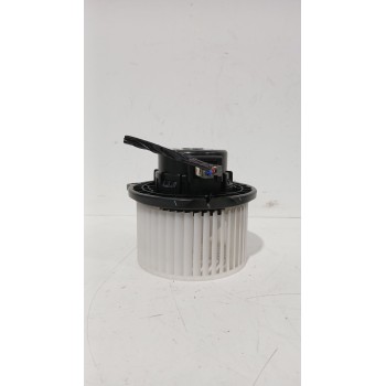 Recambio de motor calefaccion para hyundai i20 iii (bc3, bi3) 1.0 t-gdi referencia OEM IAM 97113F9000  