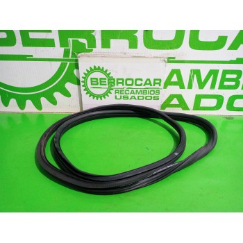 Recambio de goma contorno para citroën c3 origins referencia OEM IAM 9813059580  