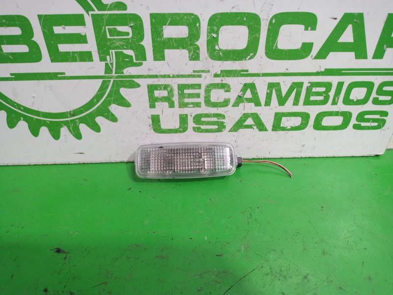 Recambio de luz interior para audi a6 berlina (4f2) 2.4 referencia OEM IAM 4E0947105  