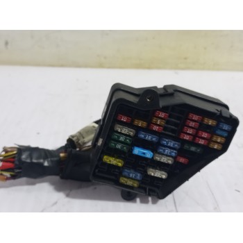 Recambio de caja reles / fusibles para volkswagen passat berlina (3b3) advance referencia OEM IAM 8D1941824  
