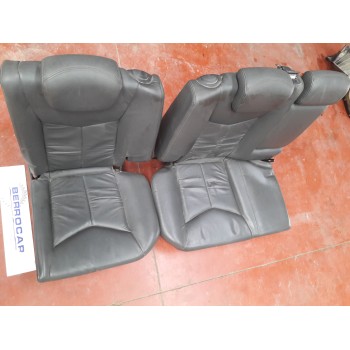 Recambio de asientos traseros para ssangyong kyron 2.0 referencia OEM IAM   