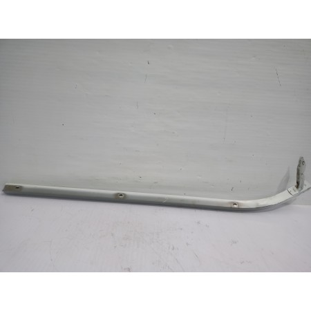 Recambio de riel de puerta corredera para renault trafic furgón l1h1 2,7t referencia OEM IAM 7700312375  