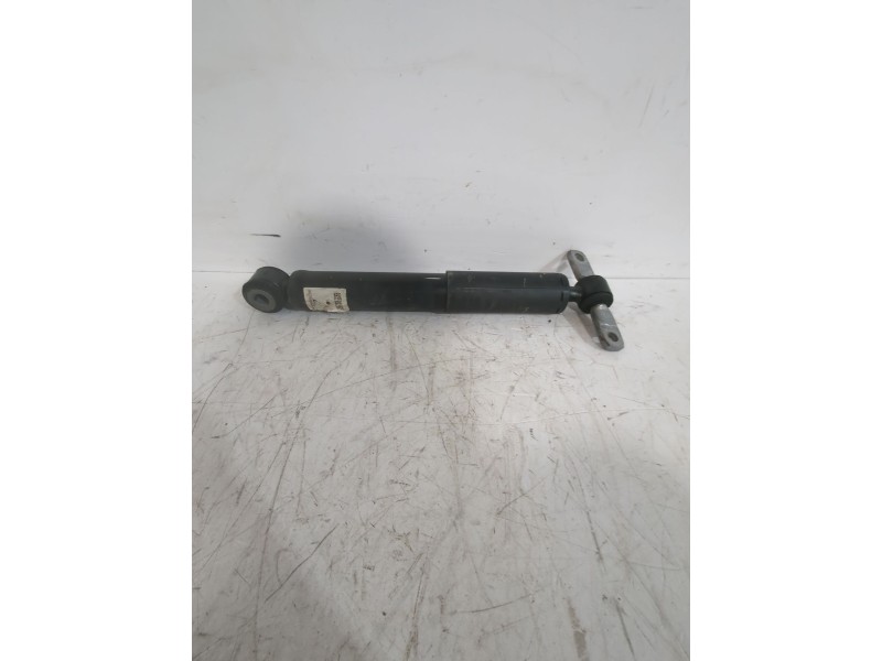 Recambio de amortiguador trasero derecho para peugeot rifter 1.5 bluehdi 100 referencia OEM IAM 9826243580  