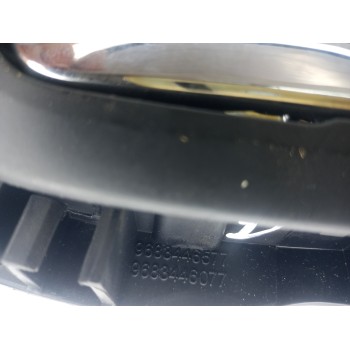 Recambio de maneta interior delantera derecha para peugeot 3008 style referencia OEM IAM 9683446577  