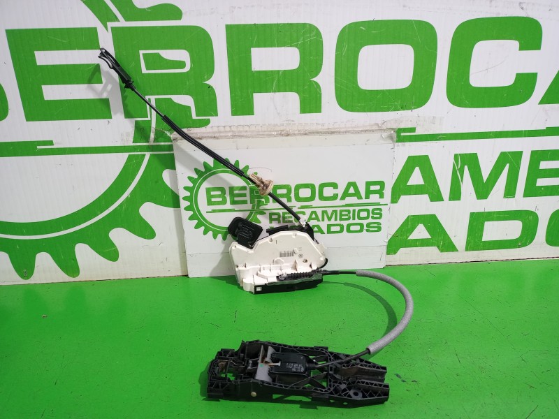 Recambio de cerradura puerta delantera derecha para volkswagen golf vi (5k1) advance referencia OEM IAM 5K1837016D  