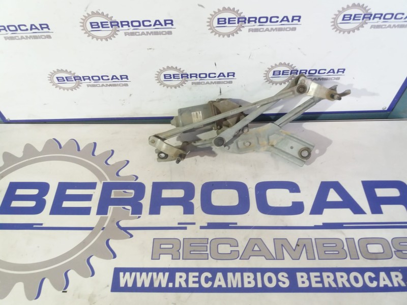 Recambio de motor limpia delantero para fiat punto (evo) (199) 1.3 16v jtd cat referencia OEM IAM 404978  