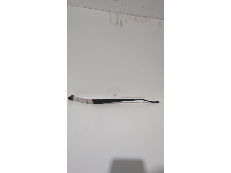 Recambio de brazo limpia delantero derecho para nissan qashqai ii (j11, j11_) 1.5 dci referencia OEM IAM 288814EH2A  