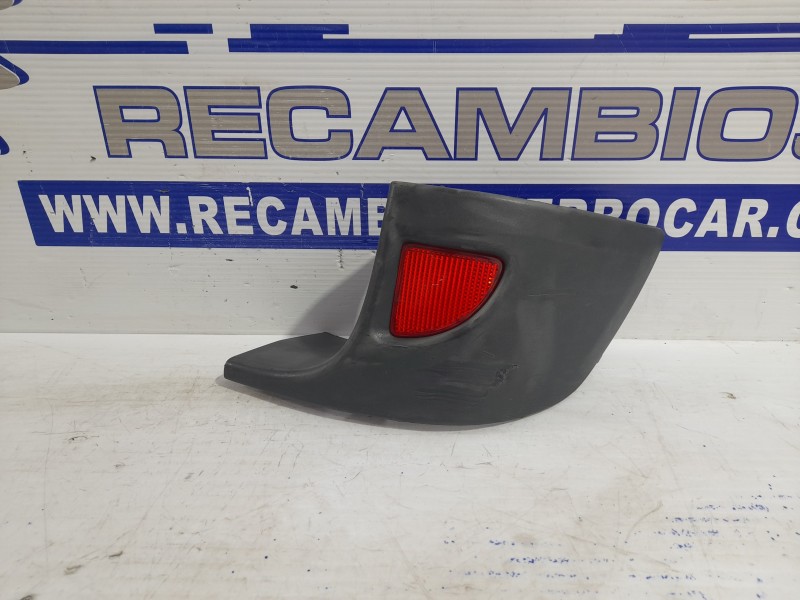 Recambio de puntera paragolpes trasera derecha para renault kangoo referencia OEM IAM 8200150631  