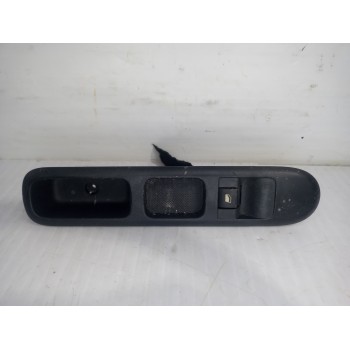 Recambio de mando elevalunas delantero derecho para peugeot 3008 style referencia OEM IAM 96650618ZD  