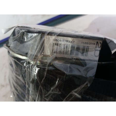 Recambio de cinturon seguridad trasero derecho para peugeot 208 1.6 blue-hdi fap referencia OEM IAM 98063163XY  