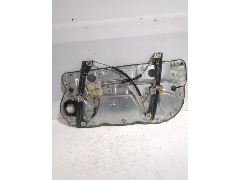 Recambio de elevalunas delantero izquierdo para volkswagen polo iv (9n_, 9a_) 1.9 sdi referencia OEM IAM 6Q3837461J  