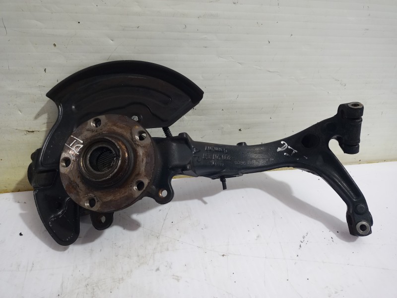 Recambio de mangueta delantera izquierda para volkswagen passat berlina (3b3) advance referencia OEM IAM 8D0407257AL  