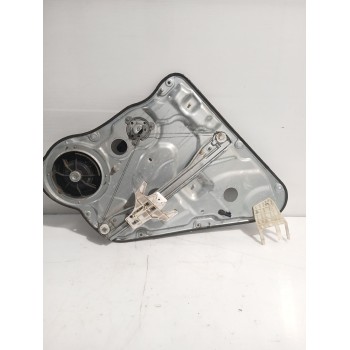 Recambio de elevalunas trasero izquierdo para kia cee´d hatchback (ed) 1.6 crdi 90 referencia OEM IAM 834711H010  