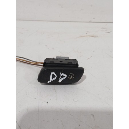 Recambio de mando elevalunas delantero derecho para volkswagen polo iv (9n_, 9a_) 1.9 sdi referencia OEM IAM 6Q09598569B9  